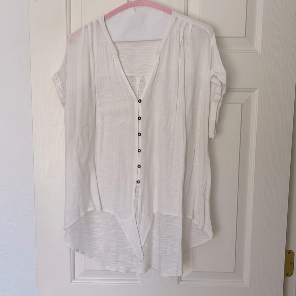 Lucky Brand 🍀 Women’s White Button Blouse S: L
